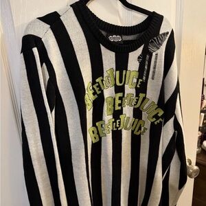 Beetlejuice Beetlejuice Black & White Stripe Destructed Sweater Unisex NWOT XL
